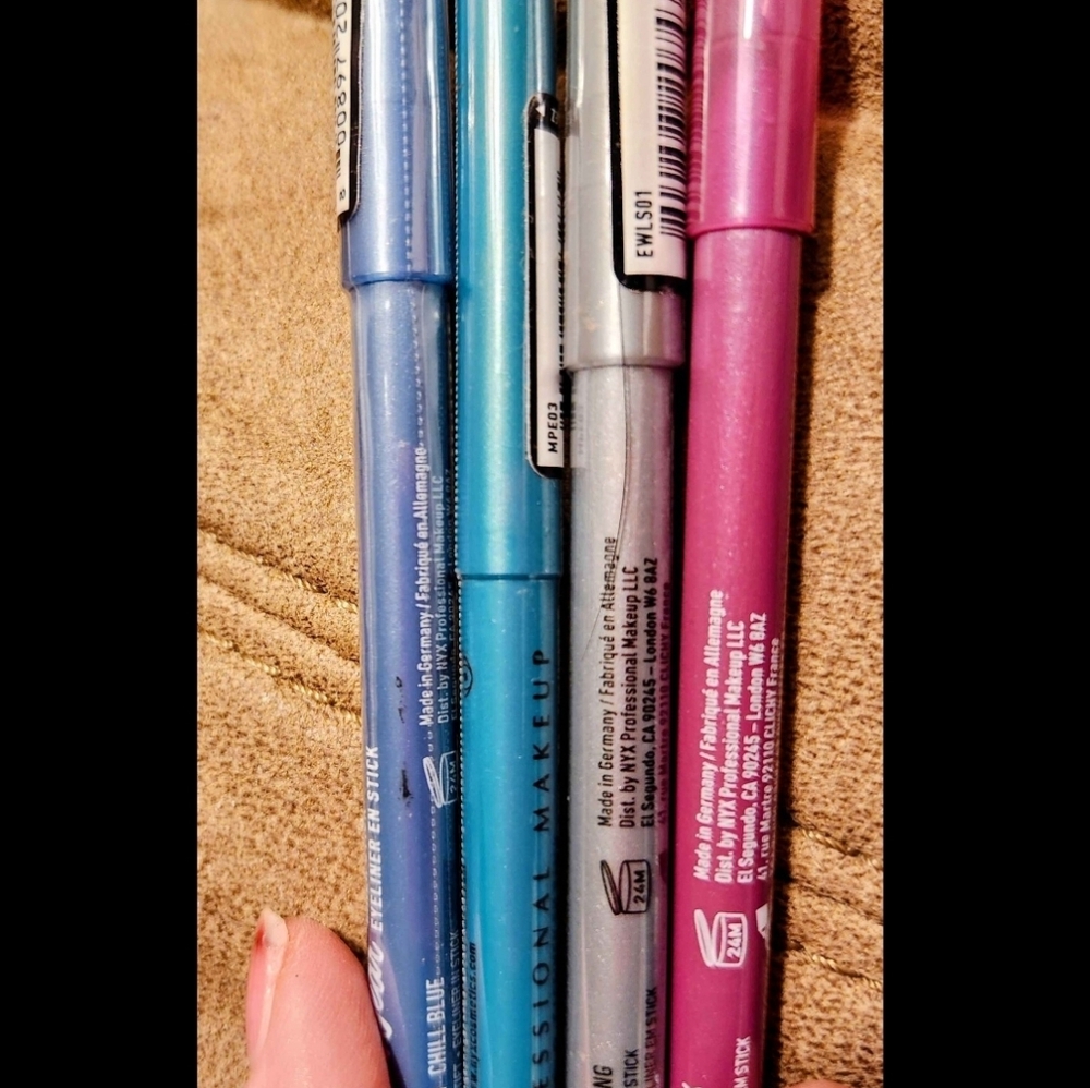 Assorted Makeup Eyeliners - Blue, Gray, Pink☆new☆price Is For All